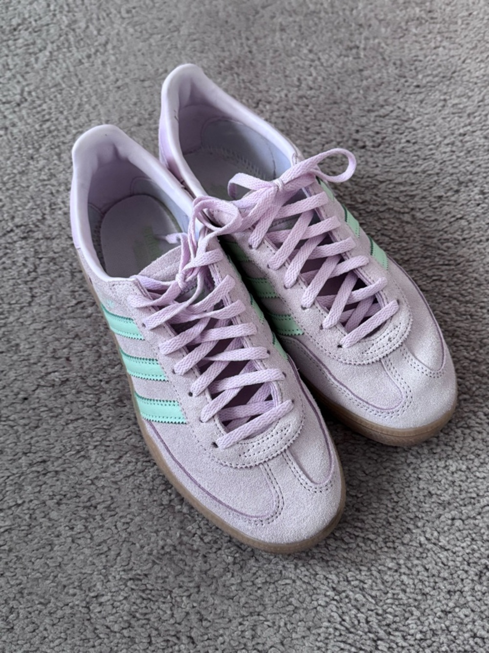 Adidas Spezial women’s size 7